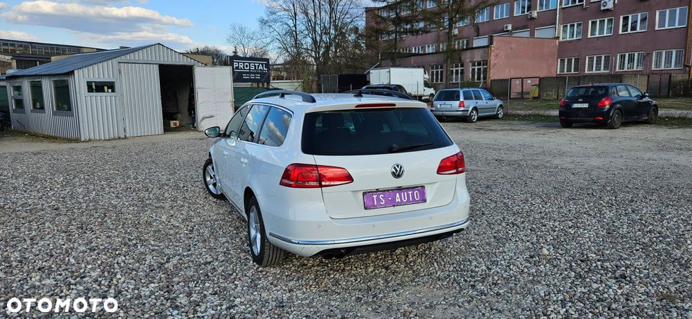 Volkswagen Passat 2.0 TDI Highline - 8