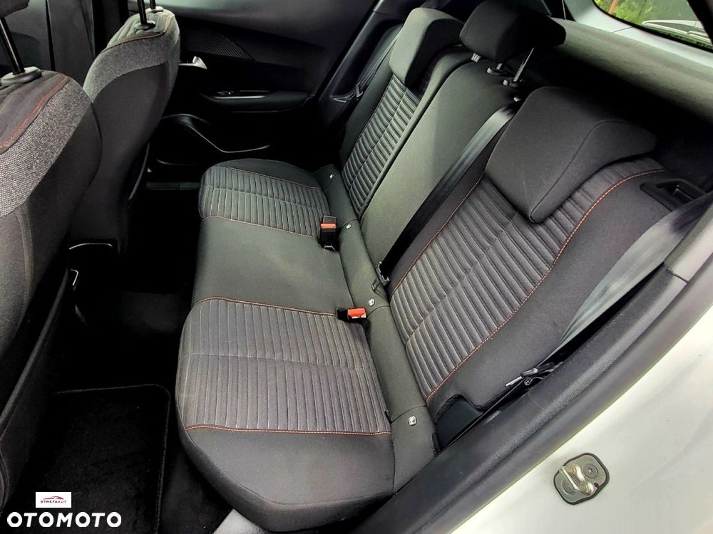 Peugeot 2008 - 6