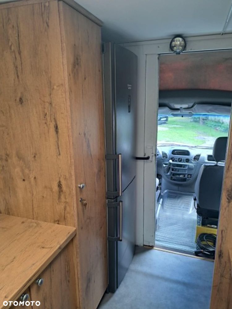 Mercedes-Benz Sprinter - 18