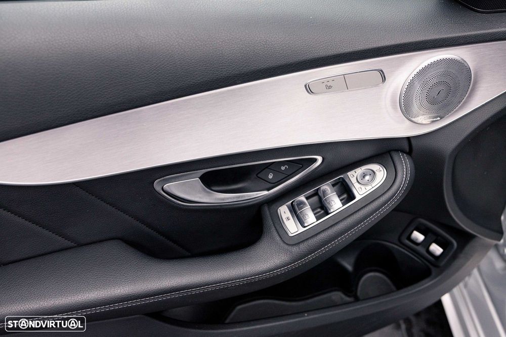 Mercedes-Benz C 300 e AMG Line - 43