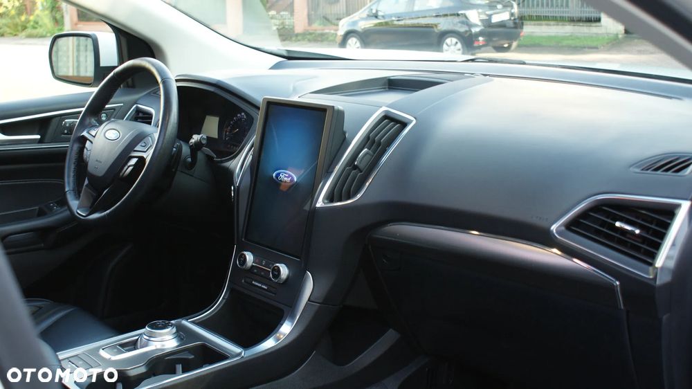 Ford Edge - 13