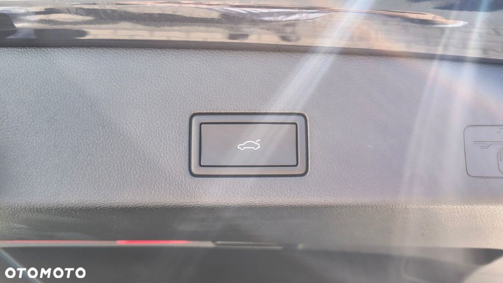 Volkswagen Golf Variant - 30