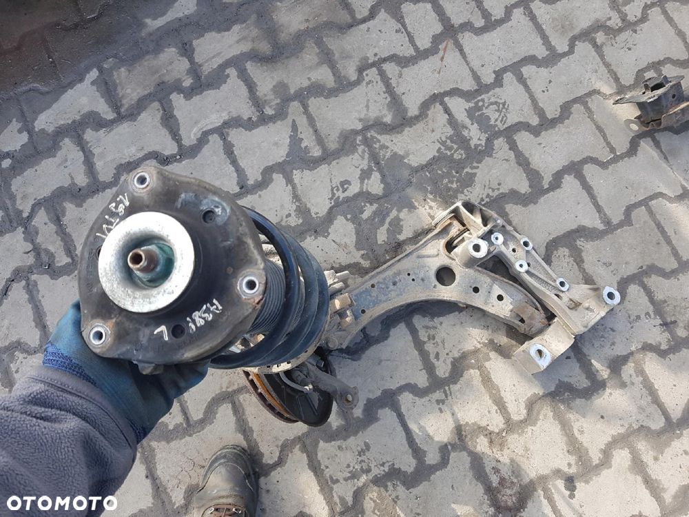 AUDI A3 8P 04r- 1.9 TDI AMORTYZATOR ZWROTNICA LEWA - 3