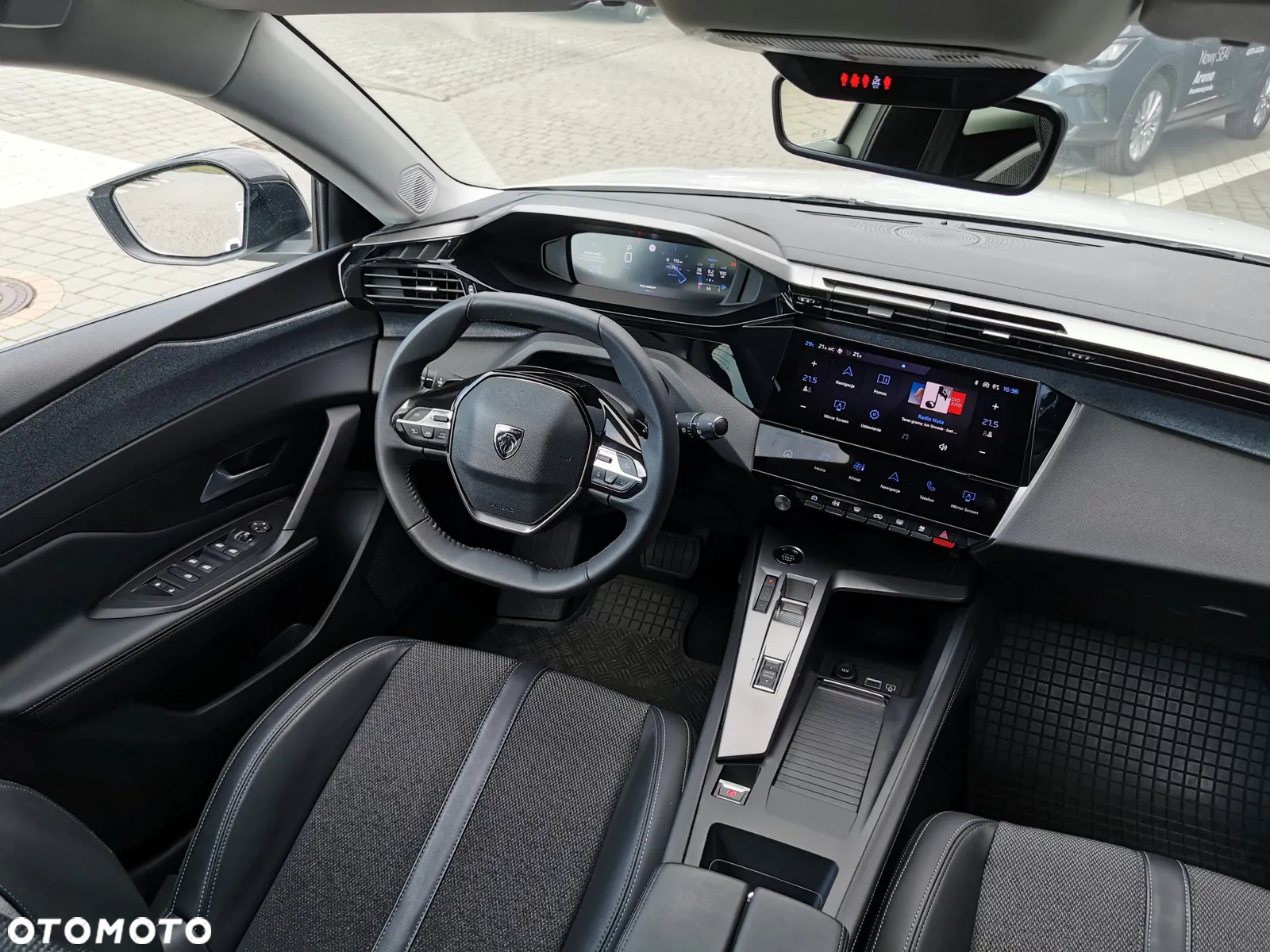 Peugeot 308 1.2 PureTech Allure Pack S&S EAT8 - 9
