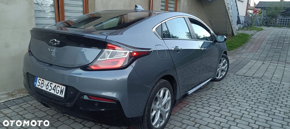 Chevrolet Volt - 35