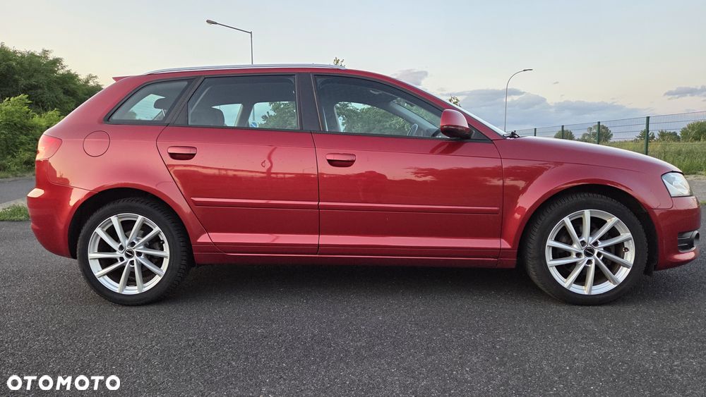 Audi A3 Sportback 1.4 TFSI S tronic Attraction - 3