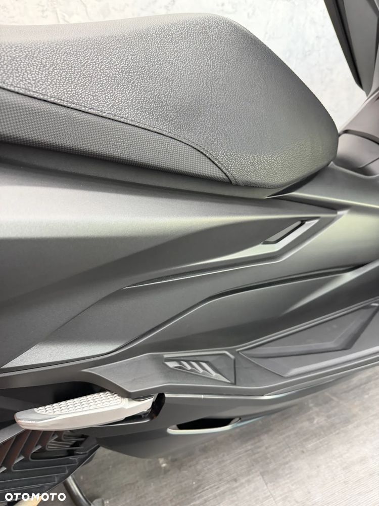 Honda NSS - 15