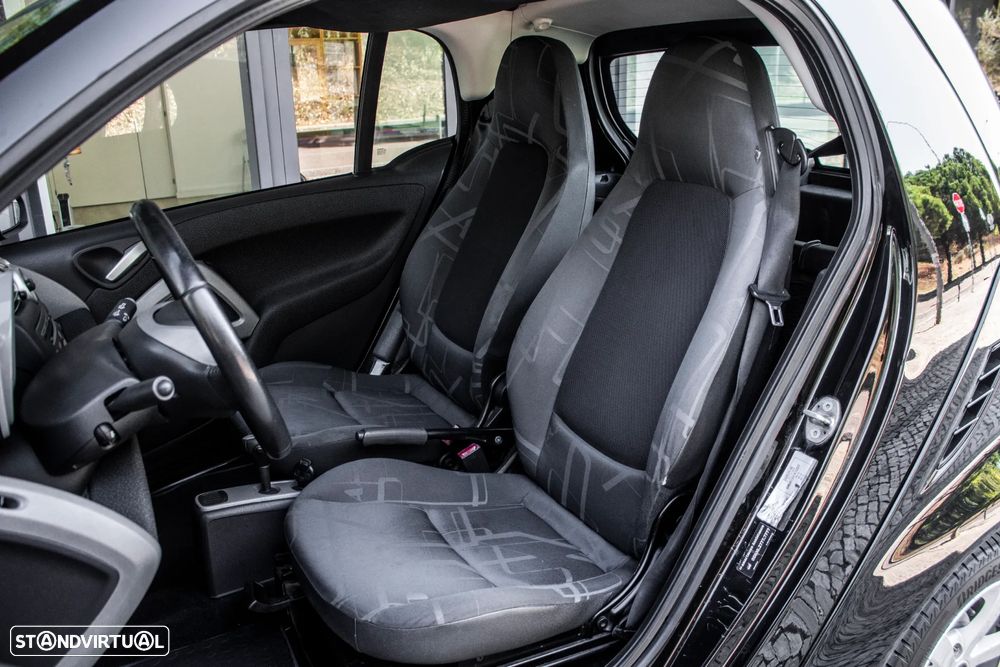 Smart ForTwo Coupé 0.8 cdi Passion 45 - 24