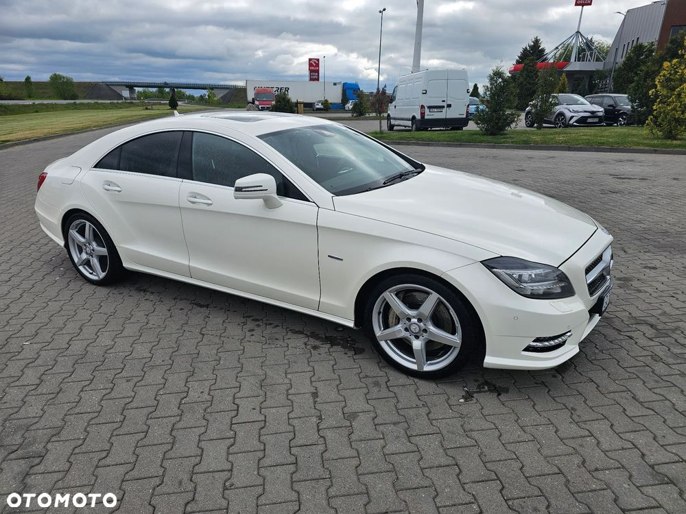Mercedes-Benz CLS 500 BlueEffICIENCY - 3