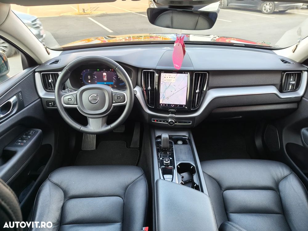 Volvo XC 60 T6 AWD Recharge Geartronic Inscription - 22