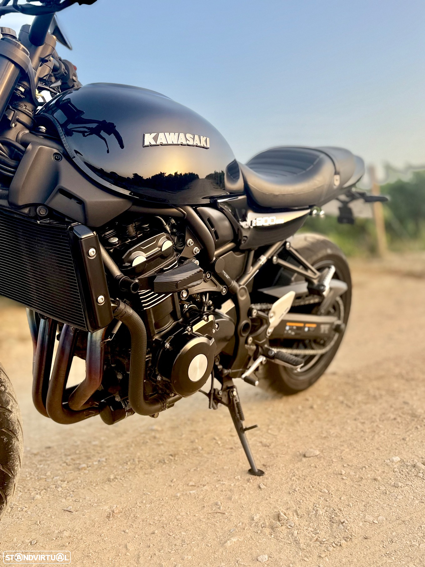 Kawasaki Z 900 rs - 16