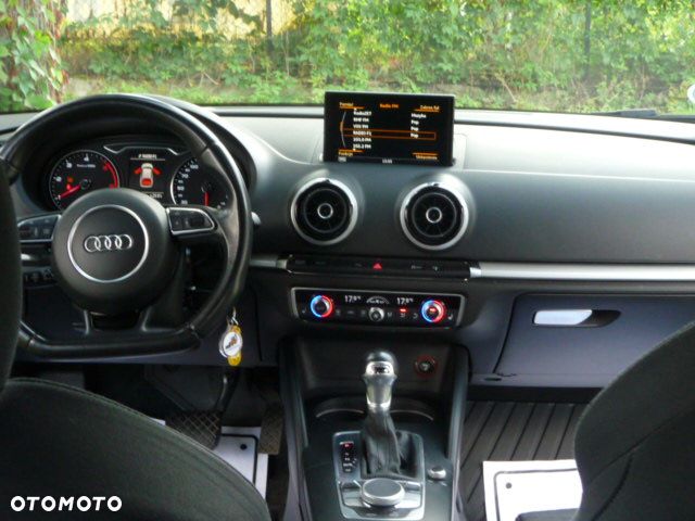 Audi A3 3-drzwiowe 1.6 TDI clean diesel Attraction S tronic - 21