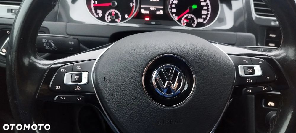 Volkswagen Golf 1.6 TDI SCR DSG Trendline - 13