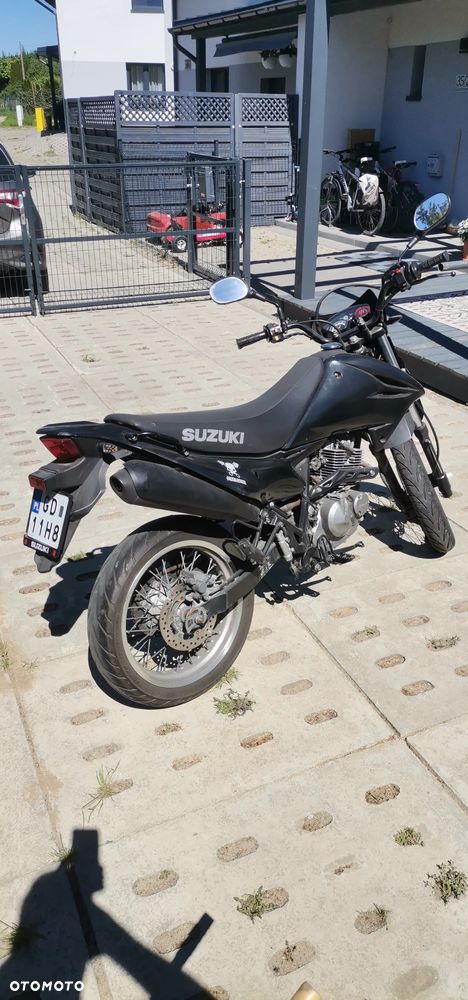 Suzuki DR - 3