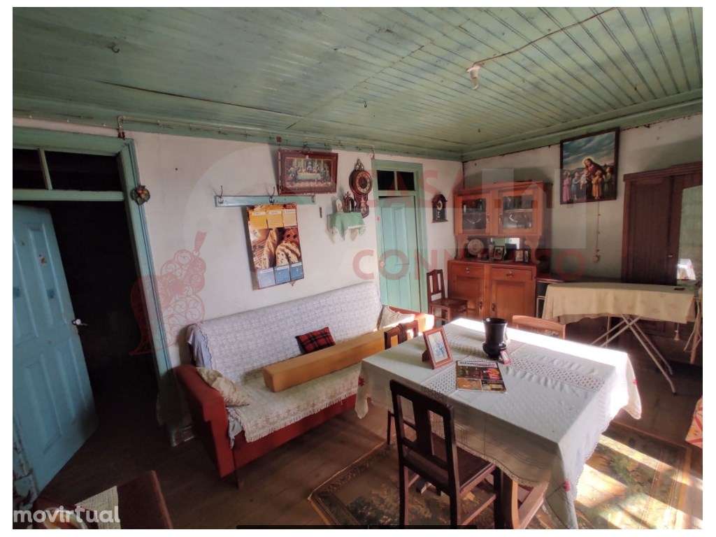 2 Casas com pátio e terreno - Grande imagem: 3/6