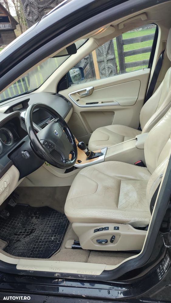 Volvo XC 60 2.4D AWD Base - 4