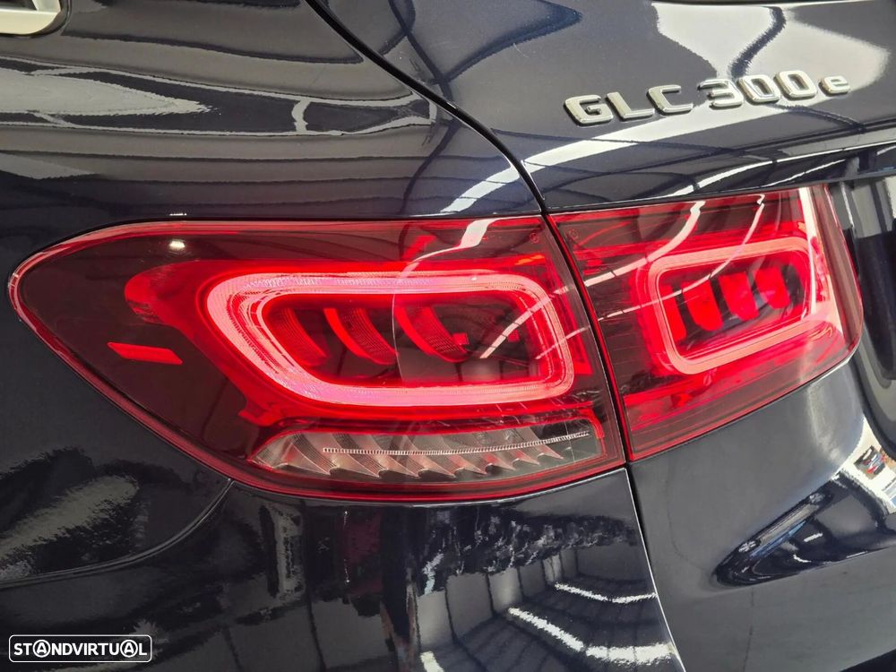 Mercedes-Benz GLC 300 e 4Matic - 16
