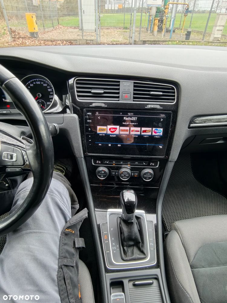 Volkswagen Golf 1.5 TSI BMT Evo Comfortline DSG - 17