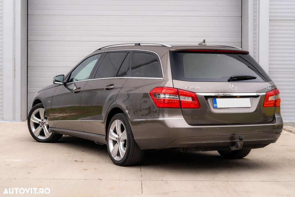 Mercedes-Benz E 250 CDI BlueEfficiency Aut. - 3