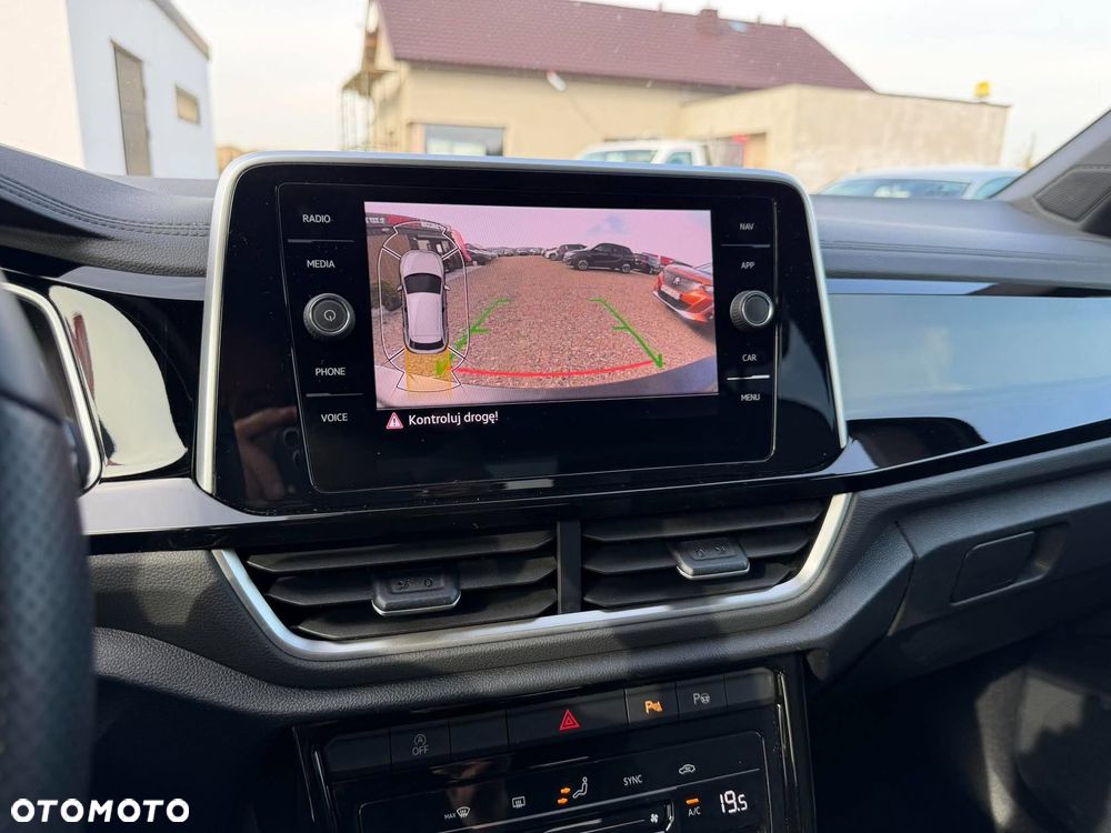 Volkswagen T-Roc 1.5 TSI OPF DSG R-Line - 23
