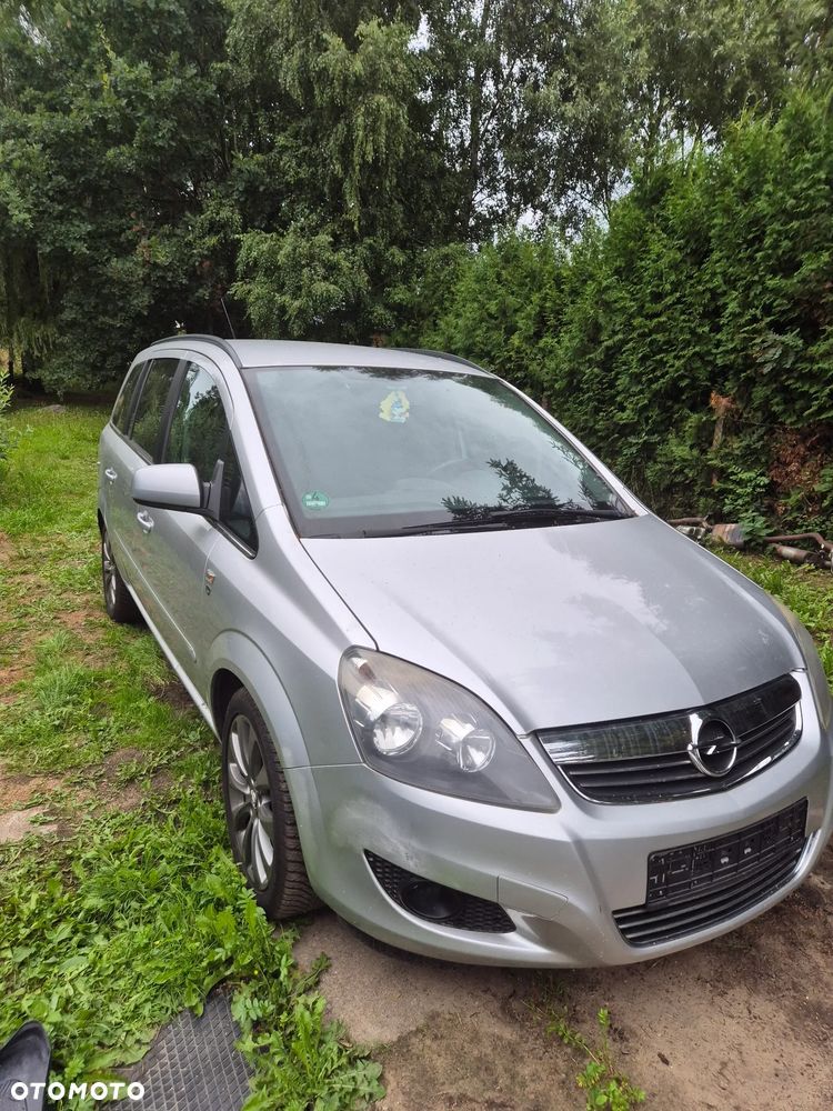 Opel Zafira 1.9 CDTI 111 ActiveSelect - 2