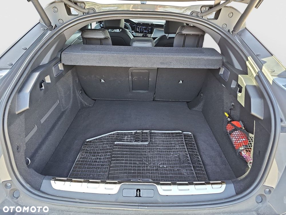 Peugeot 408 1.2 PureTech mHEV GT S&S e-DSC6 - 28
