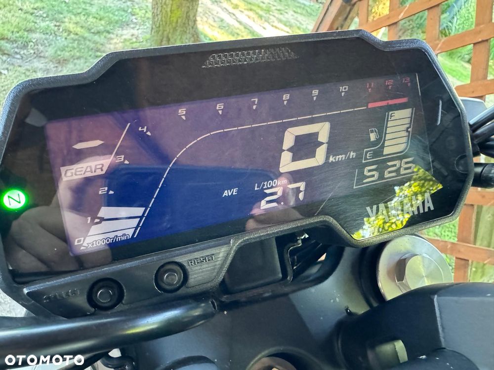 Yamaha MT - 16