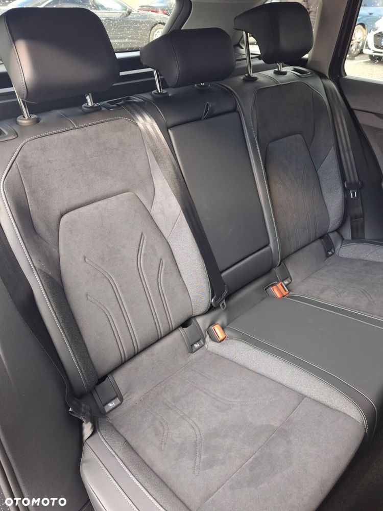 Volkswagen Golf Variant - 18