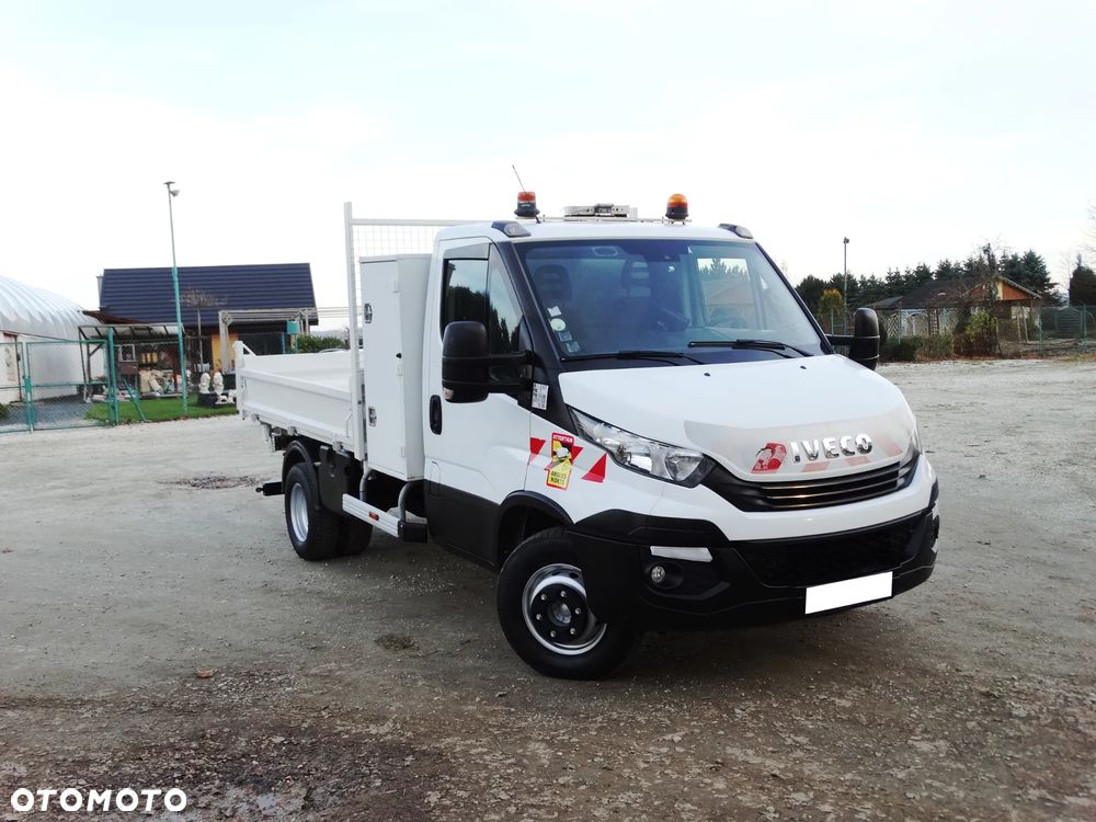 Iveco DAILY - 16