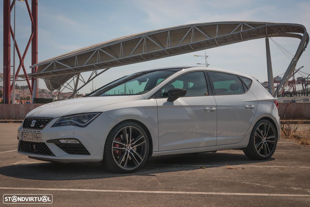 SEAT Leon 2.0 TSI S&S DSG Cupra 300 - 2