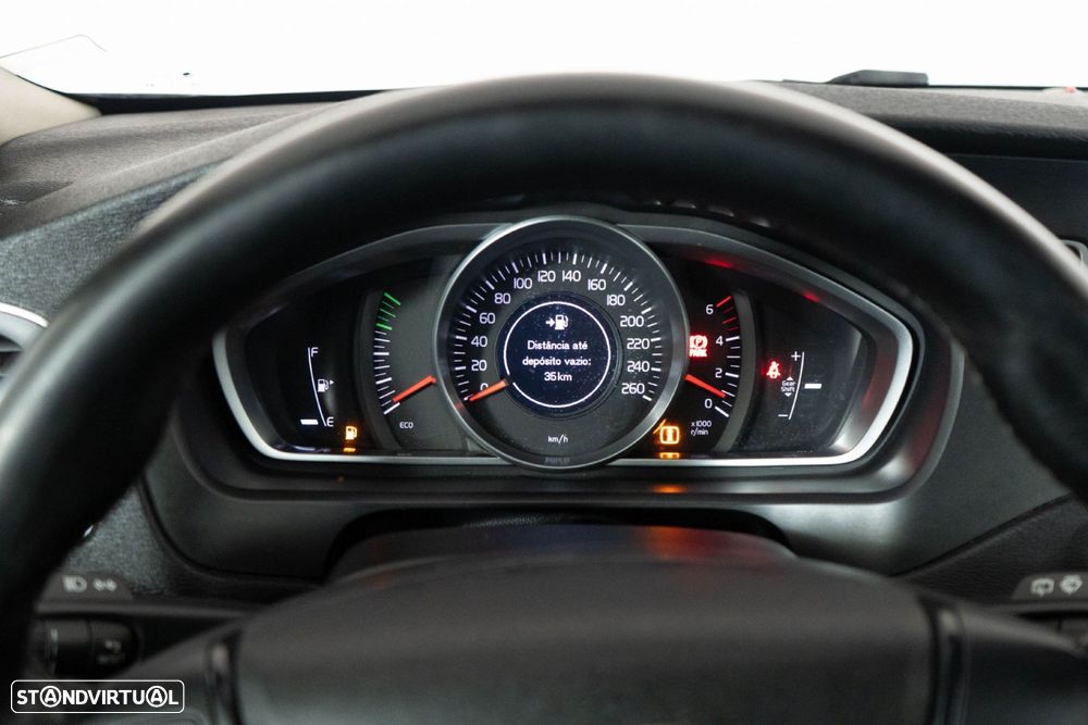 Volvo V40 1.6 D2 Eco Kinetic - 25