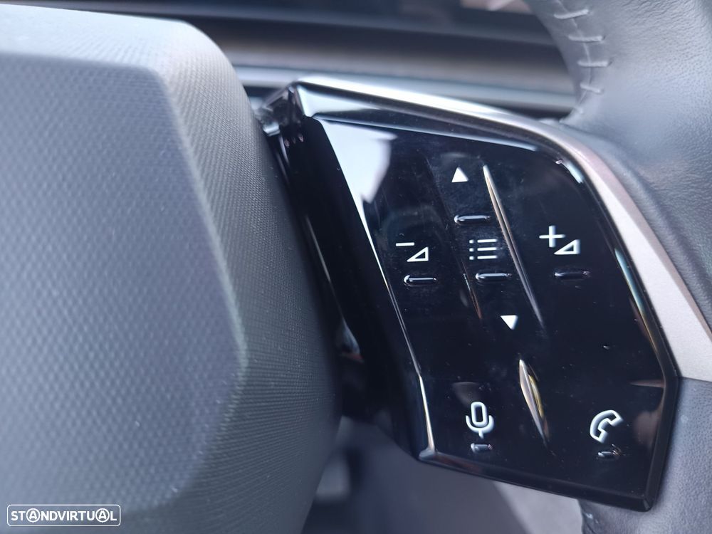 Peugeot E-3008 73 kWh Allure - 29