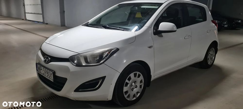 Hyundai i20 1.4 CRDI Comfort - 10