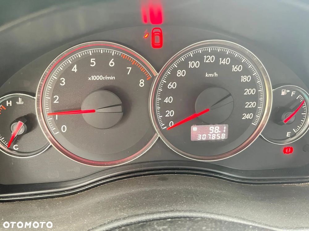 Subaru Outback - 10