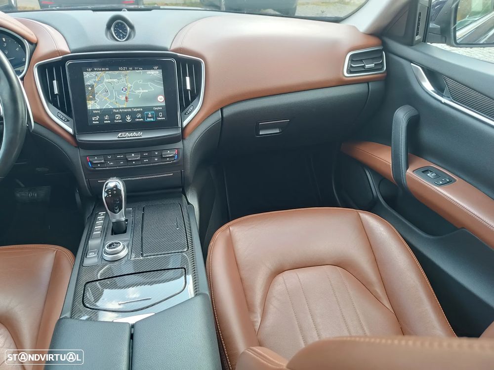 Maserati Ghibli 3.0 V6 GranLusso - 16