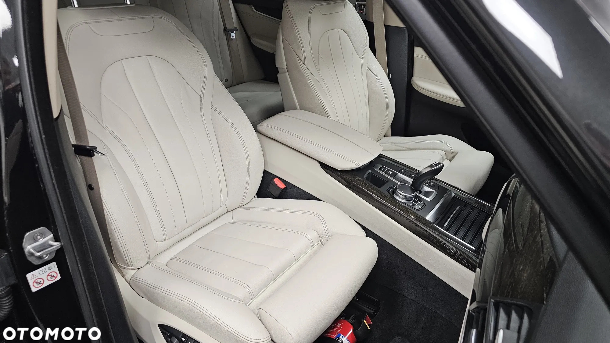 BMW X5 xDrive25d - 14