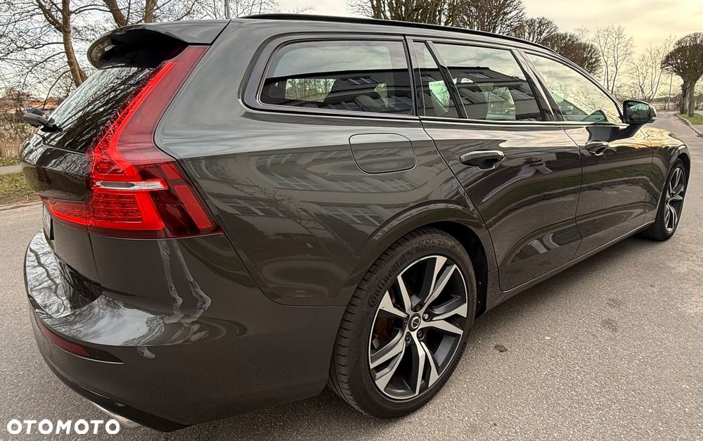 Volvo V60 B4 D Geartronic RDesign - 12