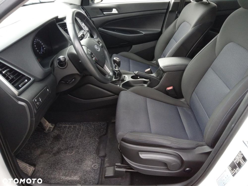 Hyundai Tucson - 13