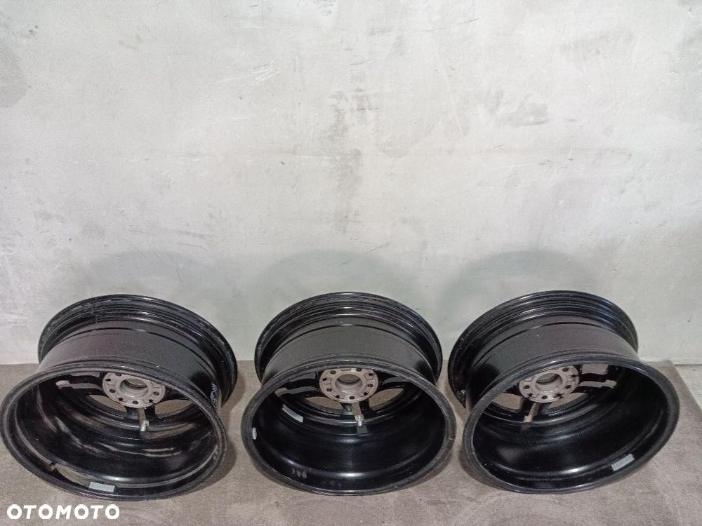 FELGA ALUMINIOWA MERCEDES CLE W 236  AMG 8JX18 ET45.1  5X112 A2364011800 - 12