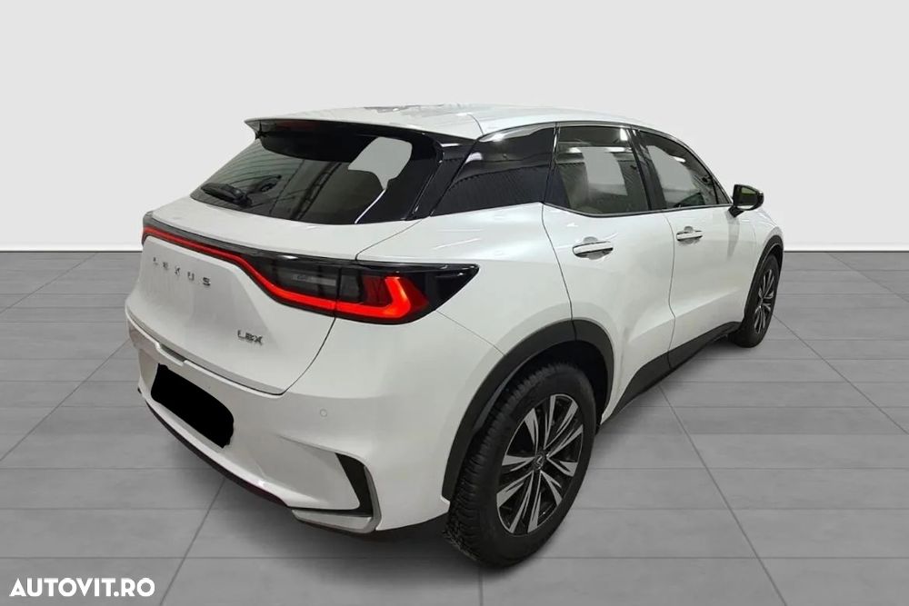 Lexus LBX FWD Elegant - 8