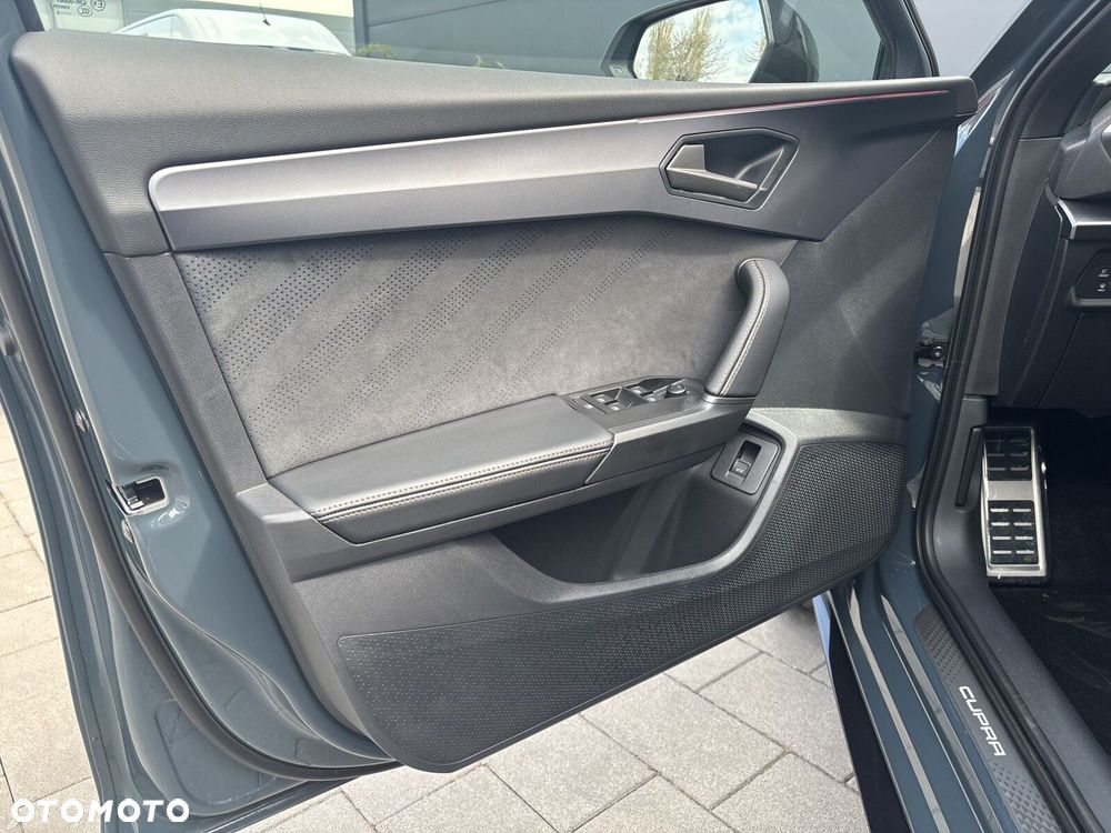 Cupra Leon Sportstourer 2.0 TSI 4Drive DSG - 11