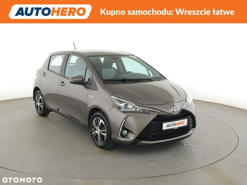 Toyota Yaris Hybrid 100 Active EU6 - 11