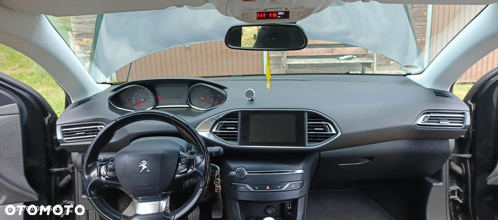 Peugeot 308 1.6 BlueHDi Business Line S&S - 19