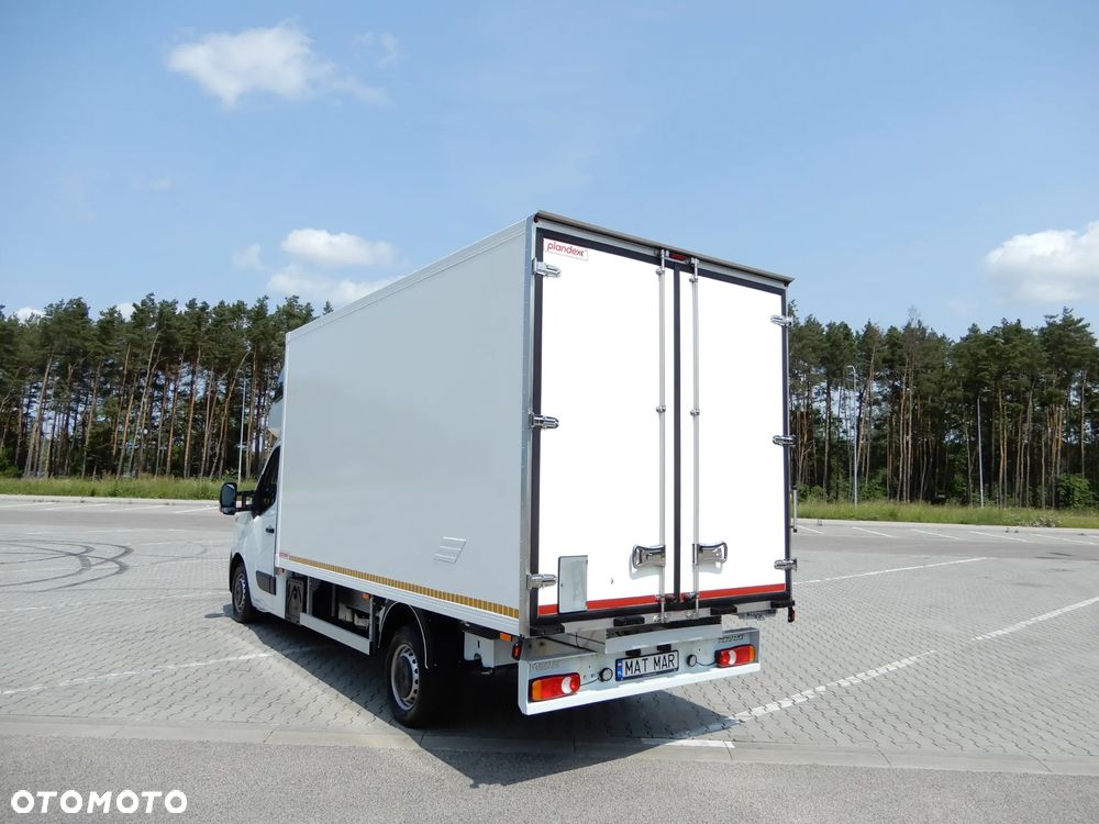 Renault Master 2.3 dCi 163 Km Chłodnia -20*C +30*C Funkcja Grzania Zasilanie V230 Izoterma 4.20 Cm 8 E.Palet Kabina Sypialniana WEBASTO Zawieszenie WZMACNIANE GWARANCJA FABRYCZNA - 5