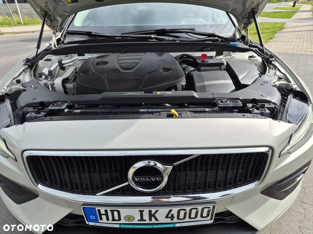 Volvo V60 D4 - 25