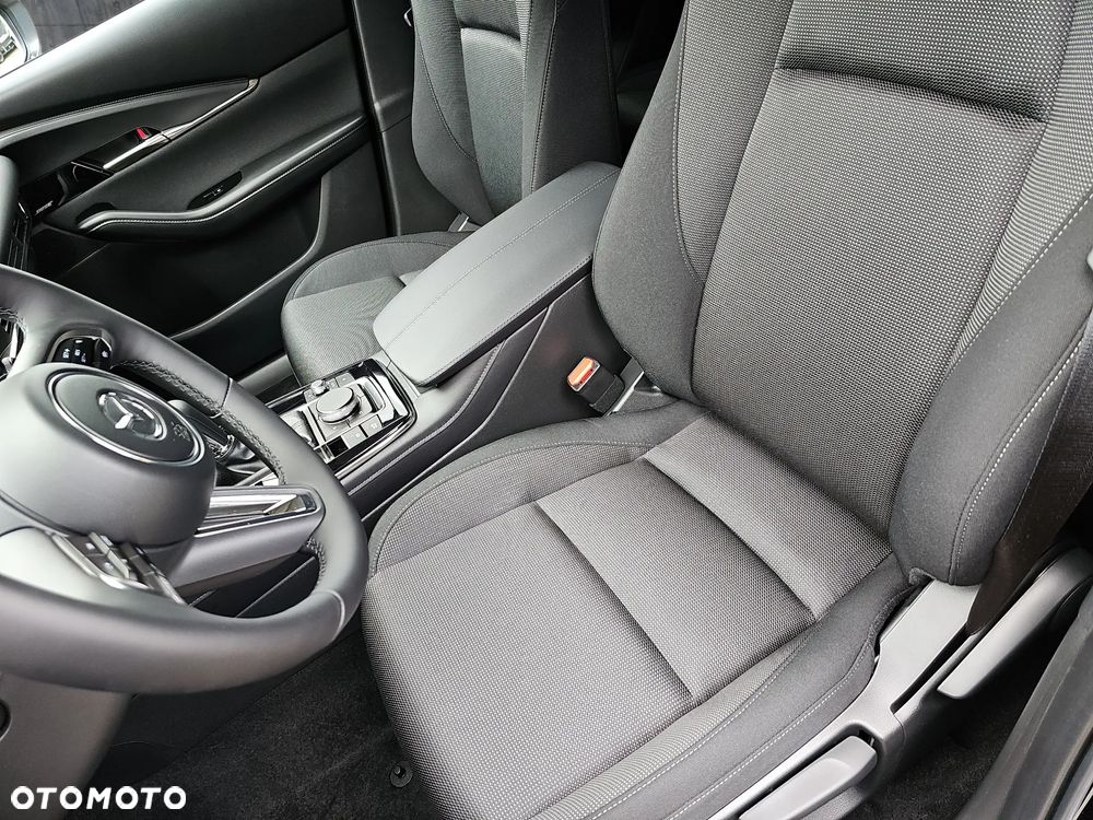 Mazda CX-30 - 11