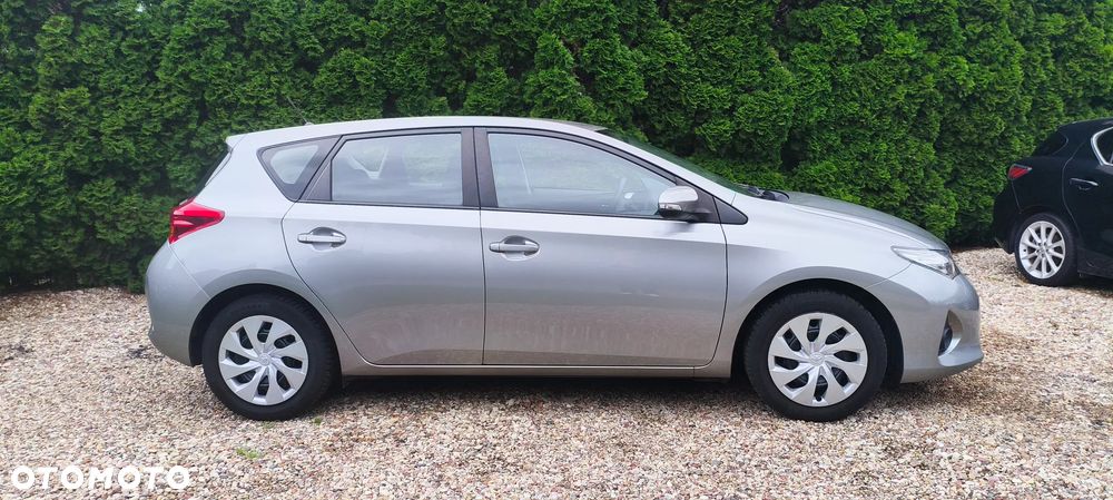 Toyota Auris - 6