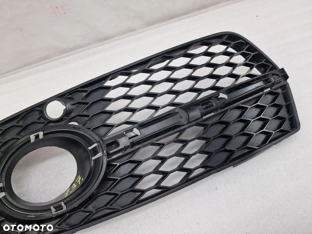 AUDI Q5 8R0 LIFT S-LINE 11- LEWA KRATKA BOCZNA ZDERZAKA PRZEDNIEGO PRZÓD , NR 8R0807681S , NR AUKCJI D/137 - 4
