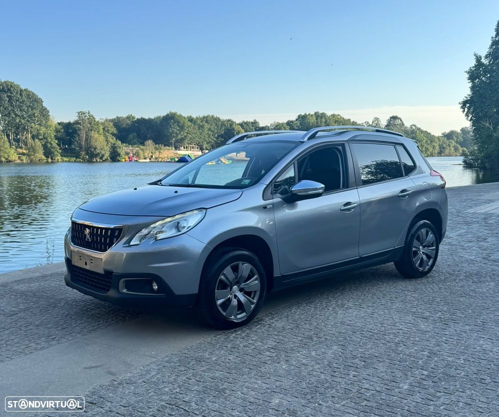 Peugeot 2008 1.6 BlueHDi Style - 11