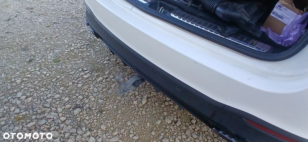 Mercedes-Benz GLE 350 d 4Matic 9G-TRONIC AMG Line - 11